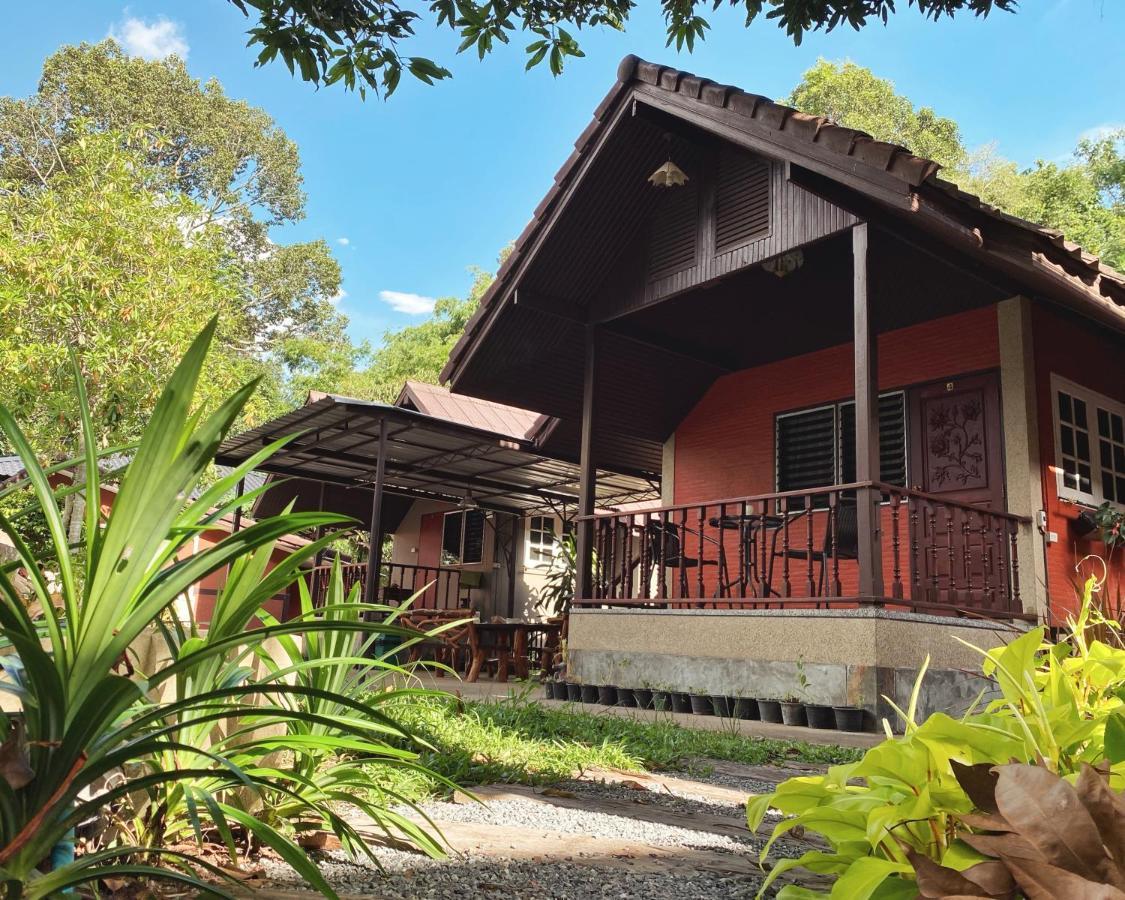 Chomklong Experience Bed & Breakfast Pak Chong Exterior foto
