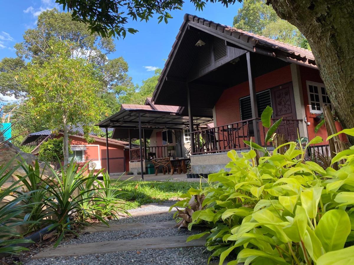 Chomklong Experience Bed & Breakfast Pak Chong Exterior foto